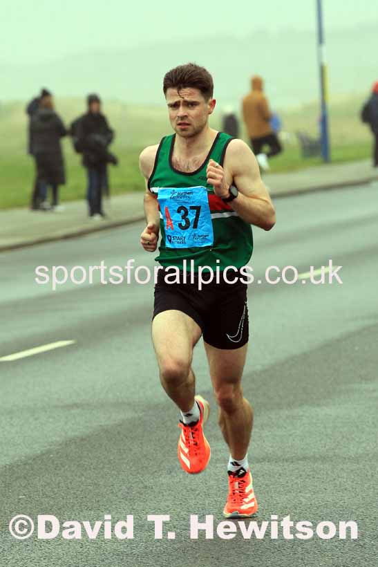 Senior mens 12 Stage 2023 Northern Mens 12 stage and Womens 6 Stage Relays and Young Athletes, Redcar. Photo: David T. Hewitson/Sports for All Pics
